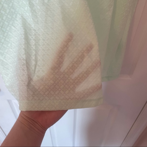 Mint Green Women’s Sleeveless Golf Collared Polo - Picture 5 of 5